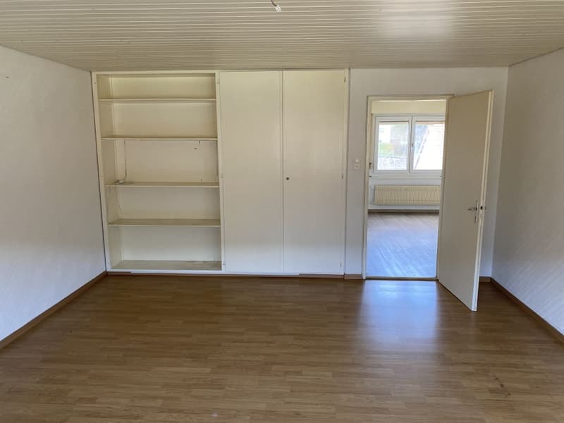 Charmantes 2,5-Zimmer-Wohnung in Bévilard – sofort verfügbar (2)