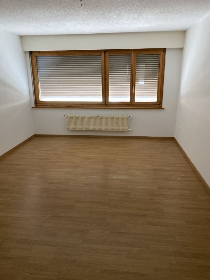 Charmantes 2,5-Zimmer-Wohnung in Bévilard – sofort verfügbar (4)