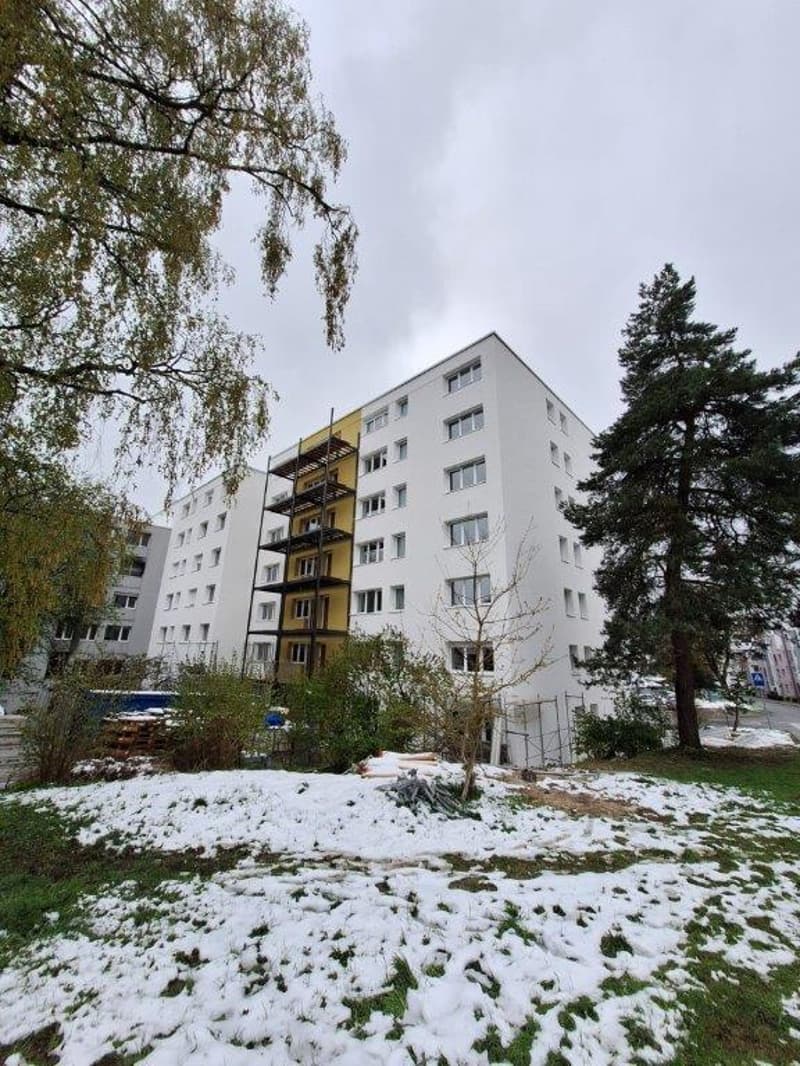 Studio mit angenehmem Blick renoviert – La Chaux-de-Fonds (5)