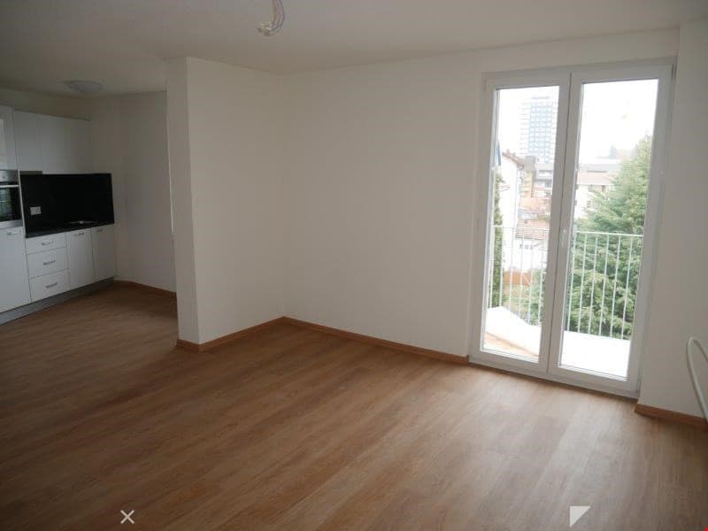 Moderne 1.5-Zimmer-Wohnung mit Balkon in Biel/Bienne – sofort verfügbar! (6)