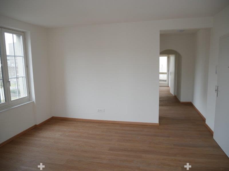 Helle 2.5-Zimmer-Wohnung mit Balkon in Biel/Bienne (7)