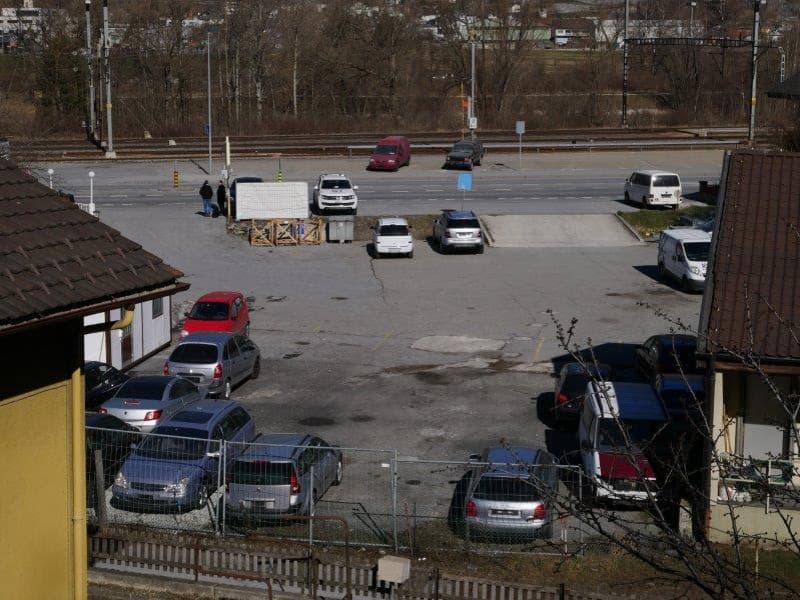 Casa multifamiliare con grande potenziale! Permesso di costruire disponibile! (7)