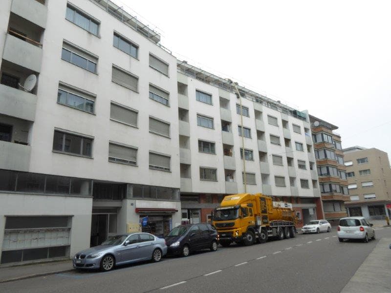 Parking space for rent in the heart of Basel (1)