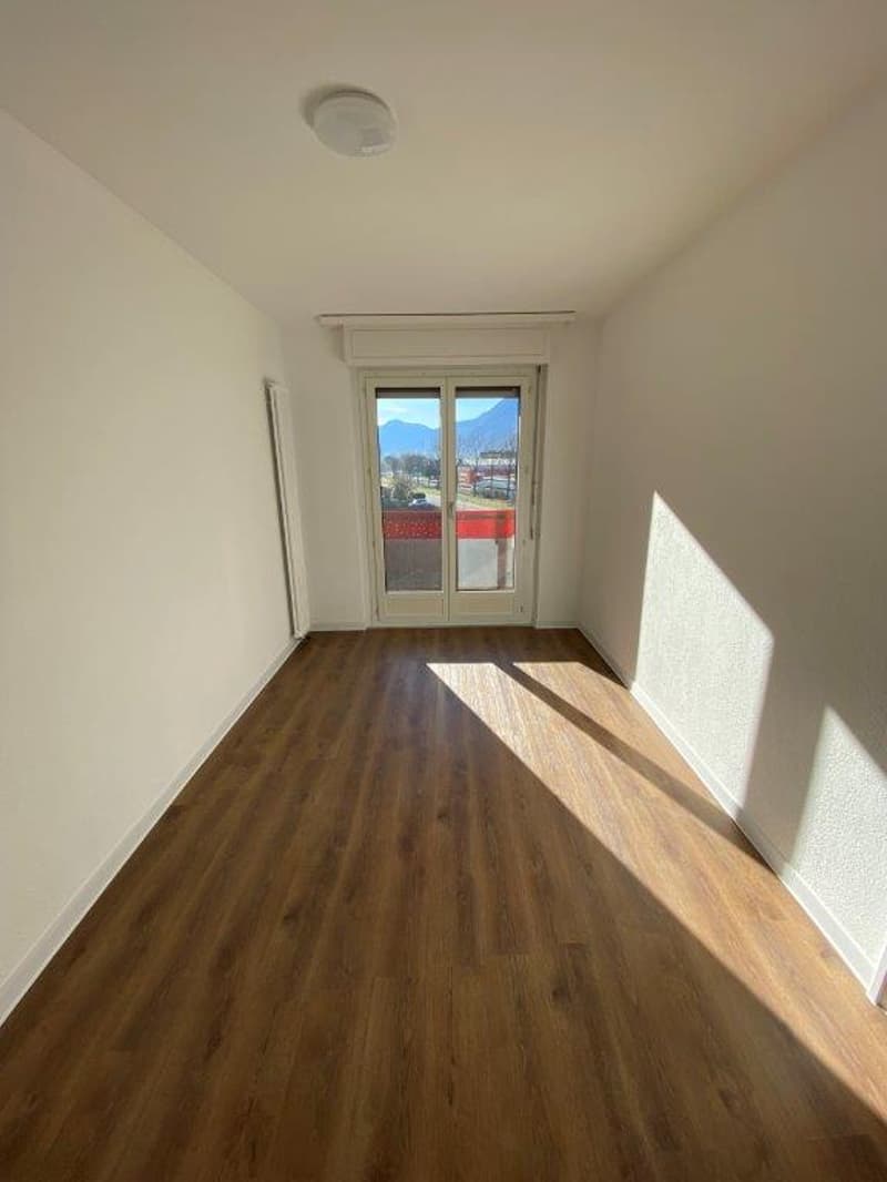 Helles 2-Zimmer-Wohnung mit Balkon und Bergblick in Biasca (4)