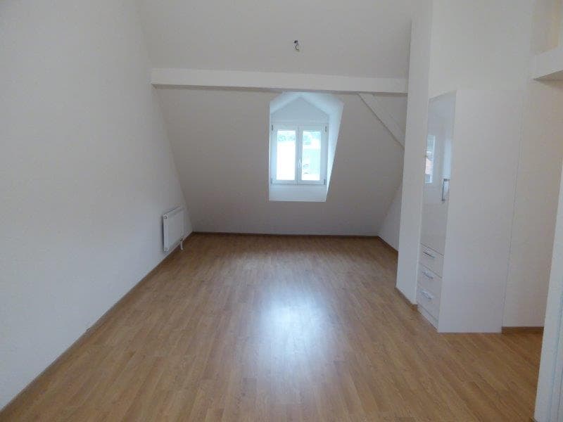 Appartamento di due e mezzo locali al 4° piano a Moutier (4)