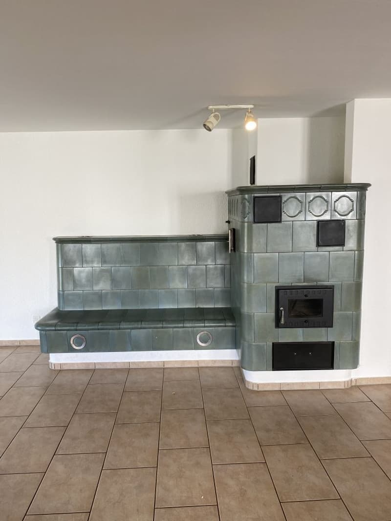 Gross und gemütliche 3.5-Zimmer-Wohnung mit Balkon in Rekingen AG (7)