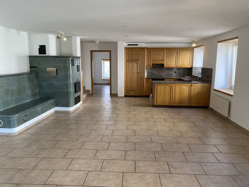 Gross und gemütliche 3.5-Zimmer-Wohnung mit Balkon in Rekingen AG (8)