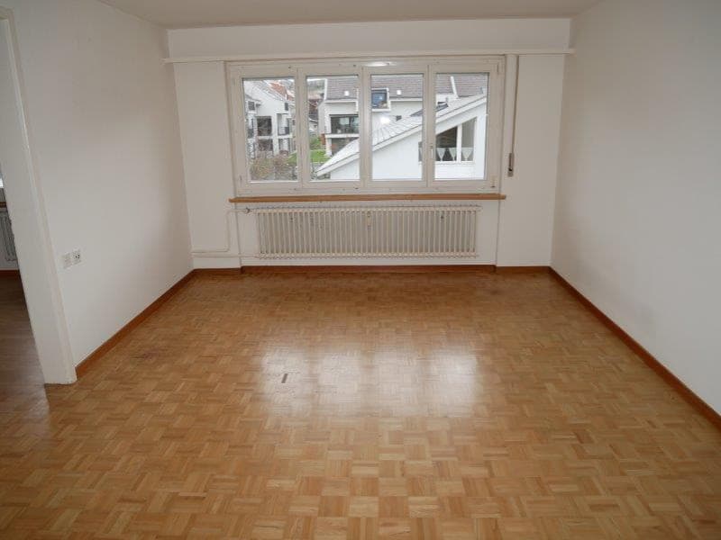 Schöne 3.5-Zimmerwohnung zu vermieten (2)