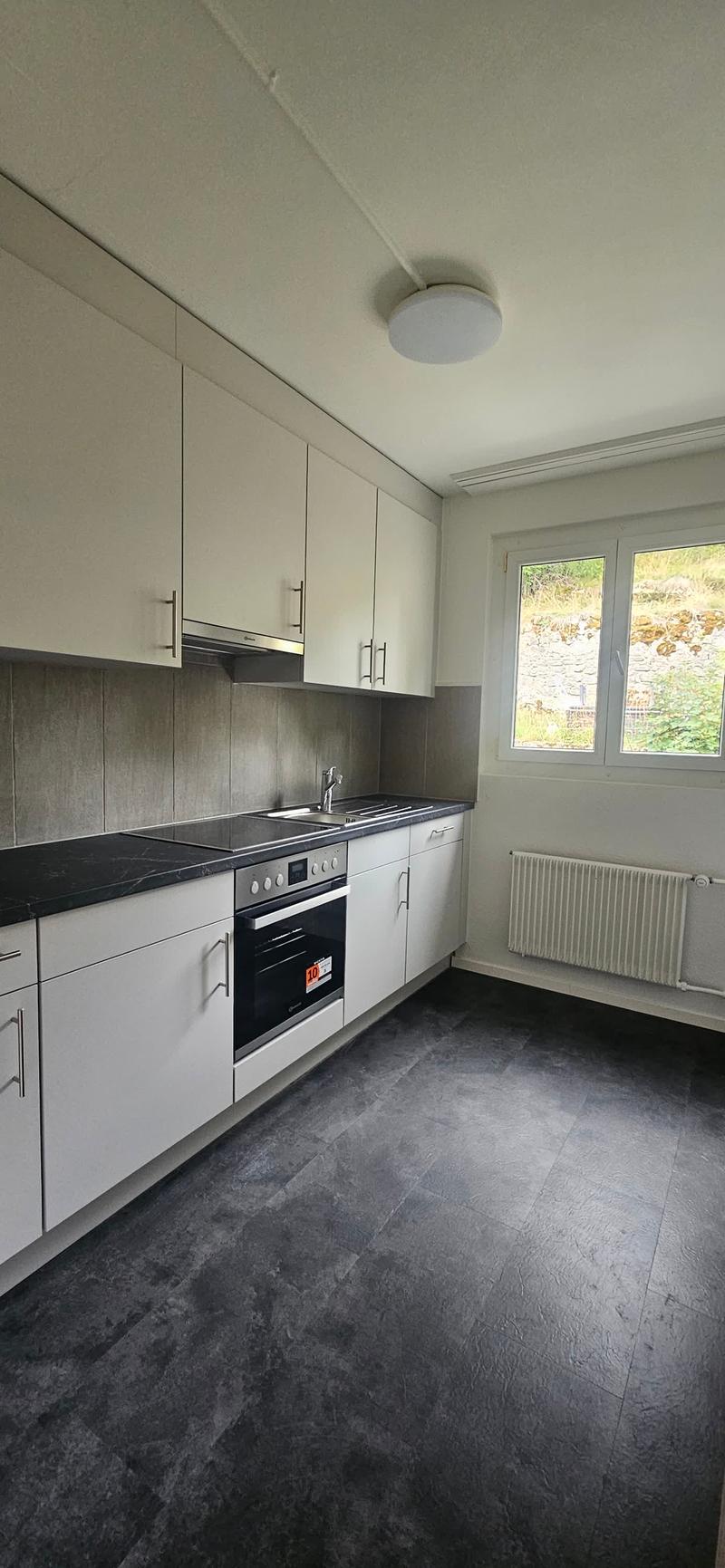 Appartement 2.5 pièces rénové à La Chaux-de-Fonds – disponible immédiatement (1)