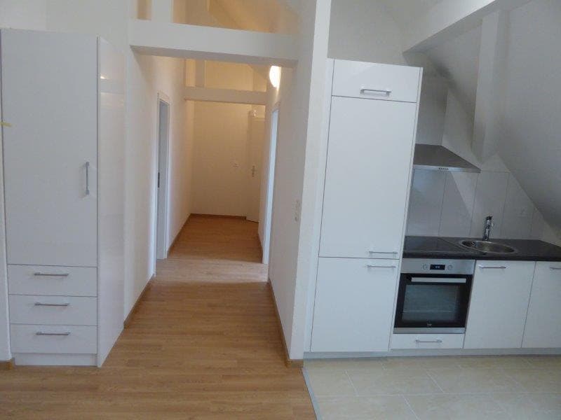 Appartement 2.5 pièces lumineux au 4ème étage à Moutier (2)