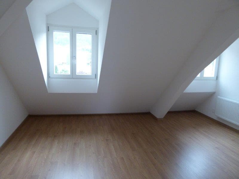Appartement 2.5 pièces lumineux au 4ème étage à Moutier (5)