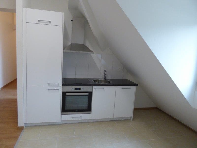 Appartement 2.5 pièces lumineux au 4ème étage à Moutier (1)