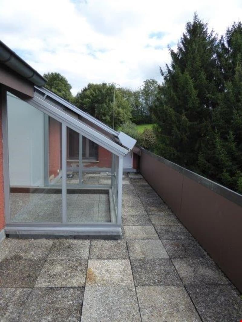 Geräumige 6-Zimmer-Wohnung mit Balkon und schöner Aussicht in Kerzers (14)