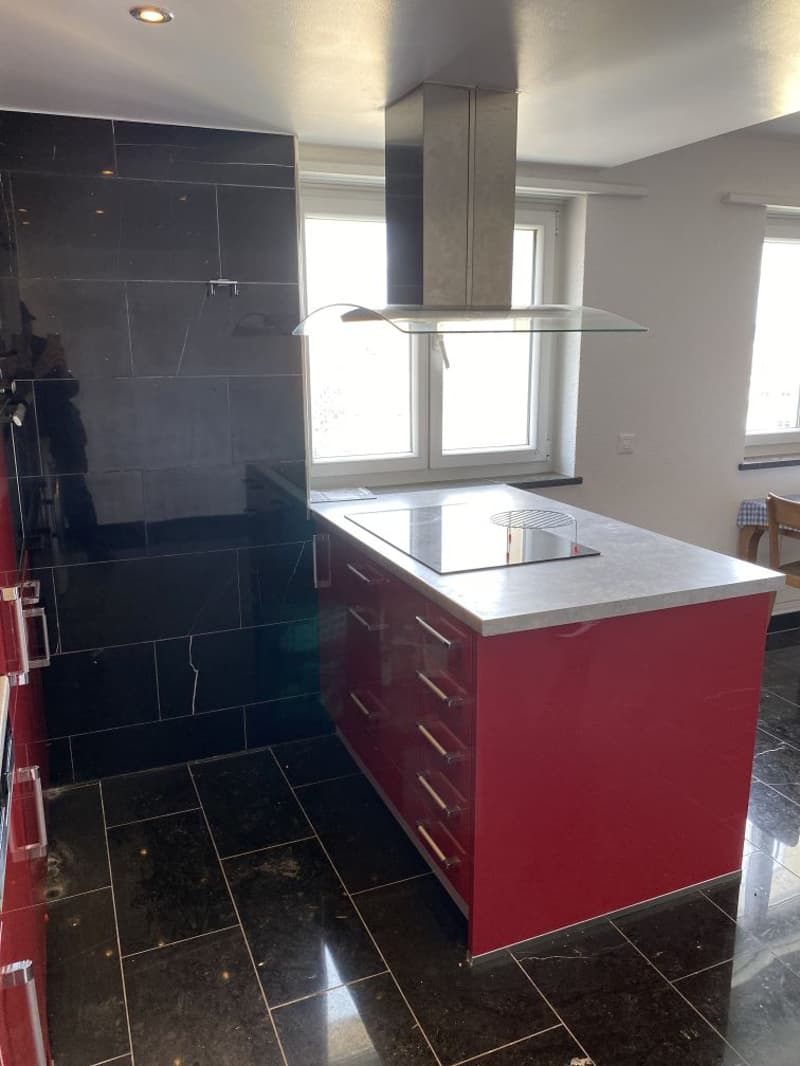 Appartement moderne de 4.5 pièces avec balcon et vue panoramique – La Chaux-de-Fonds (3)