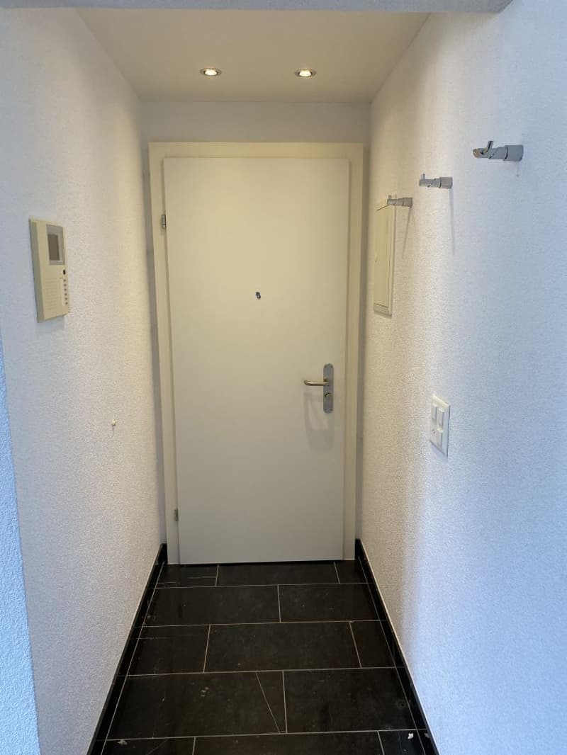 Appartement moderne de 4.5 pièces avec balcon et vue panoramique – La Chaux-de-Fonds (10)