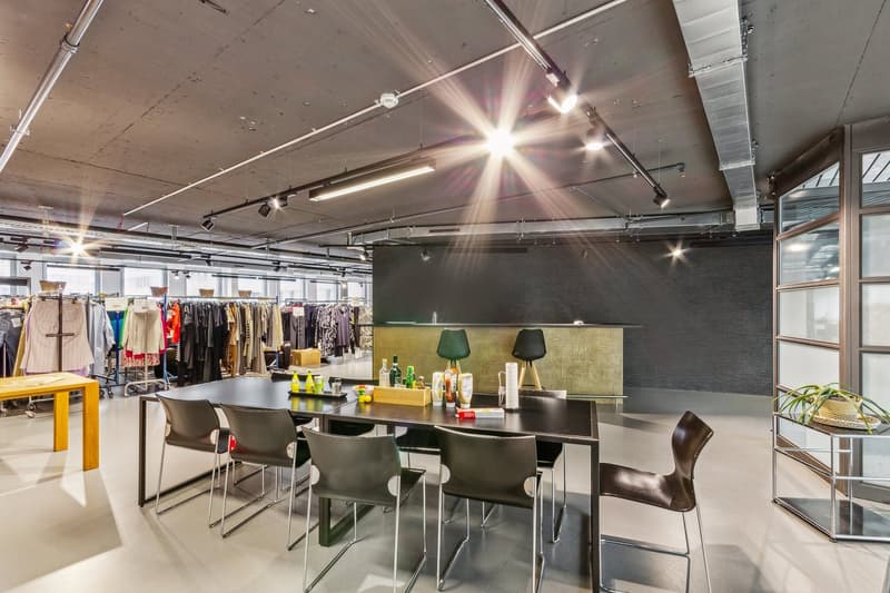 Trendy office/showroom space with versatile usage possibilities (3)