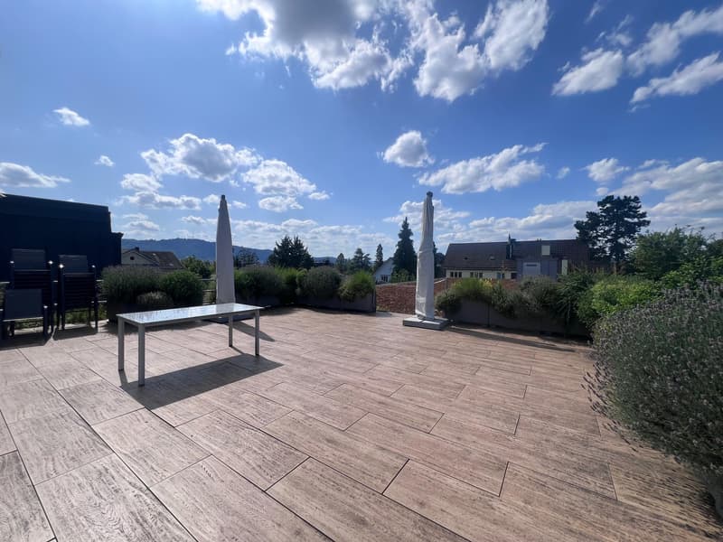Bezugsbereite Bürofläche mit Terrasse und Parkplätzen (9)