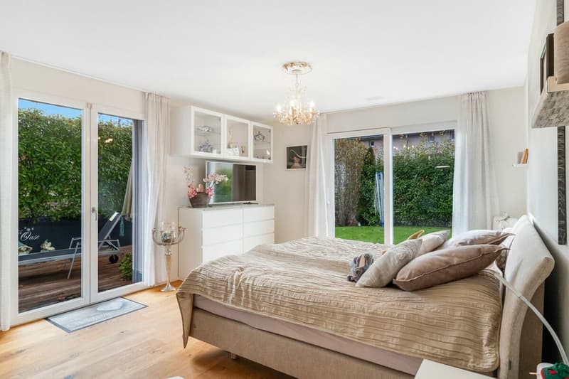 Appartement de jardin luxueux avec tous les extras ! (13)