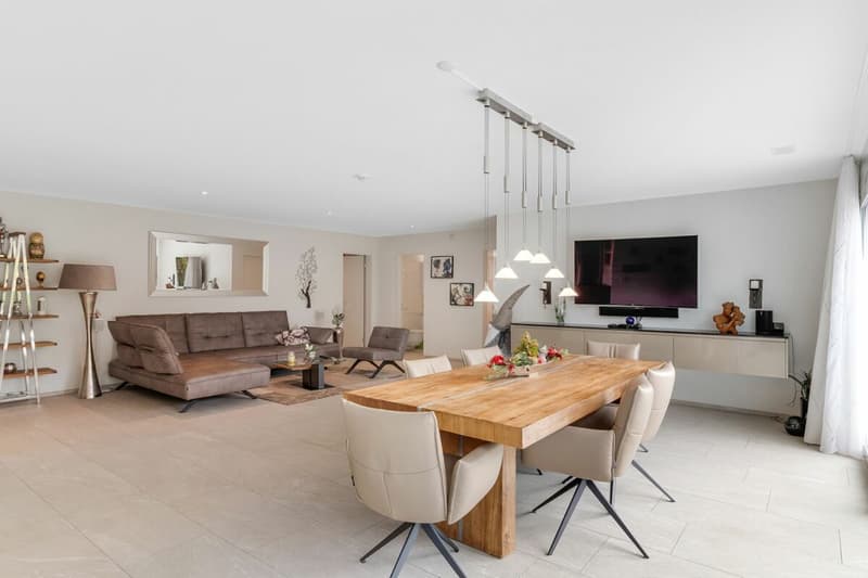 Appartement de jardin luxueux avec tous les extras ! (7)
