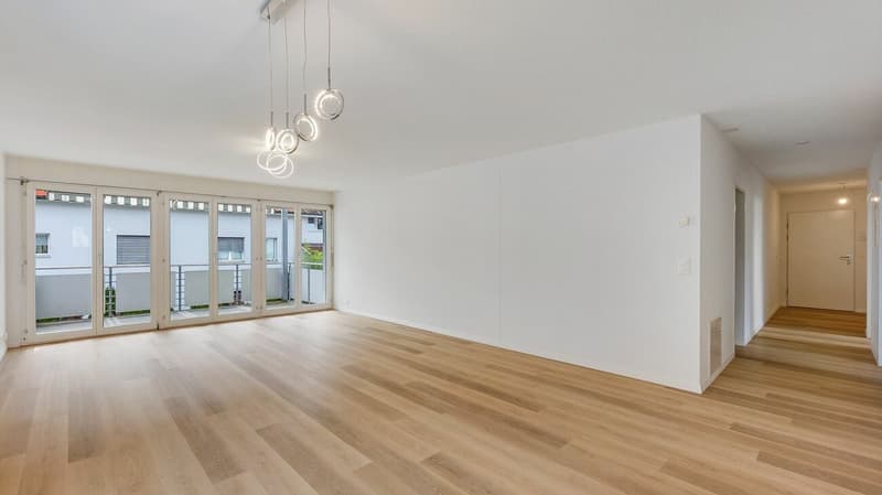 Felicità abitativa luminosa con balcone sud soleggiato a Brüttisellen (3)