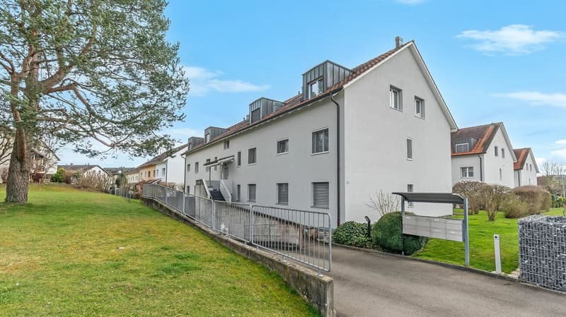 Felicità abitativa luminosa con balcone sud soleggiato a Brüttisellen (13)