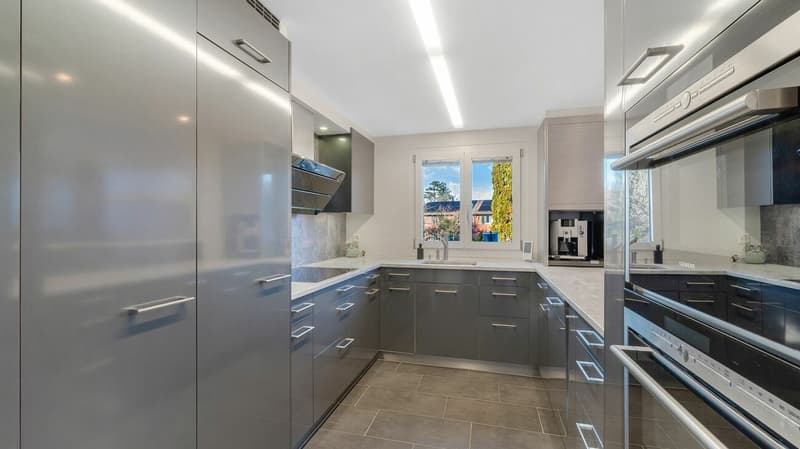 Charming property in a green setting with very high privacy! (3)
