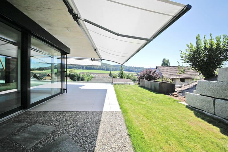 Sunny terrace apartment with a view of the Säntis in a beautiful south-facing location. (12)