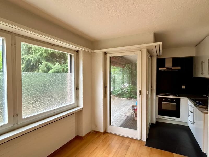 Charming 1.5-room apartment with seating area including separate office/physio room on the ground floor (6)