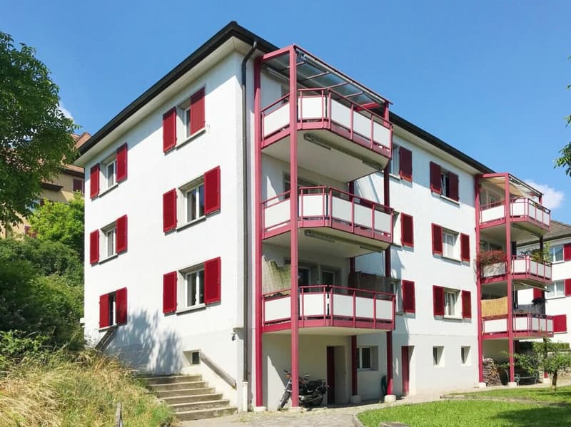 Gemütliche Wohnung im 1.OG an ruhiger Lage nähe Stadtzentrum (1)