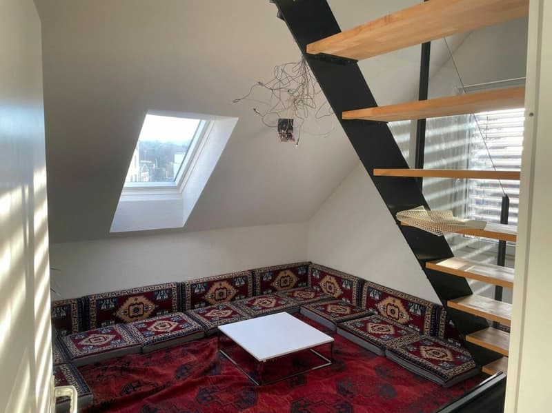 Moderne 3.5-Zimmerwohnung an sehr zentraler und schöner Lage (5)
