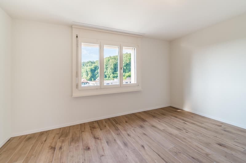Appartamento di lusso 4,5 locali per famiglie in posizione ideale con vista, Coop in casa. (11)