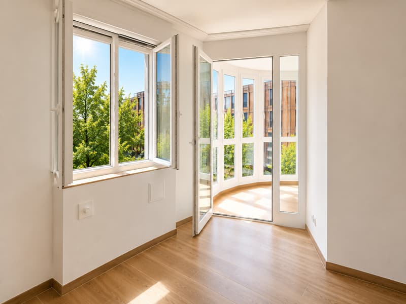 Newly renovated large 4.5 room apartment with connection to a private large park (5)
