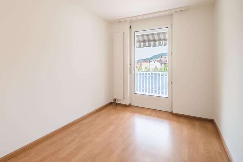 Helle wunderschöne neu renovierte 4.5-Zimmer-Wohnung an zentraler Lage. (26)