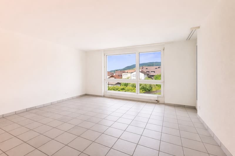 Helle wunderschöne neu renovierte 4.5-Zimmer-Wohnung an zentraler Lage. (9)