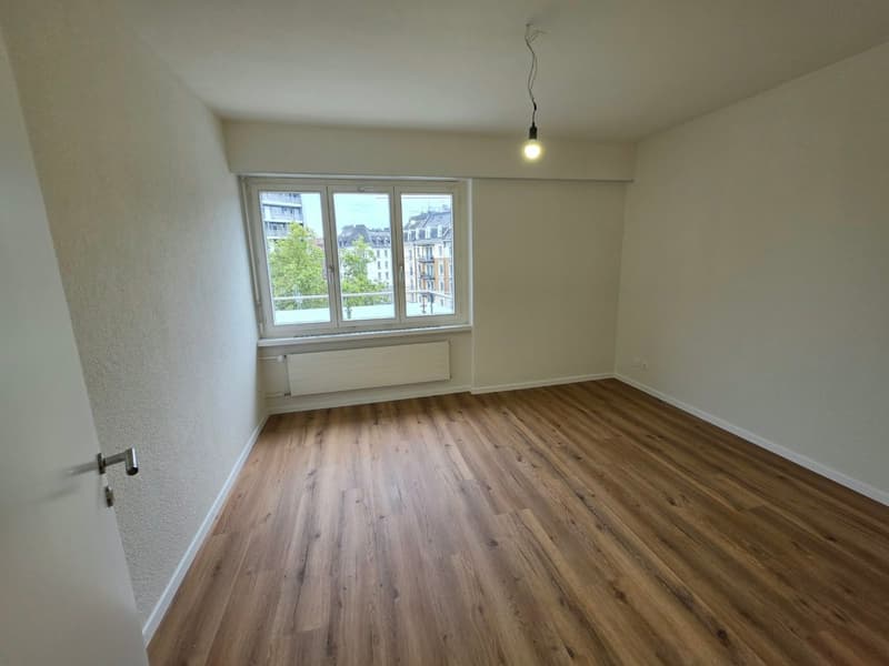 Top Lage in Zürich Wiedikon, 2.5 Zimmerwohnung (9)