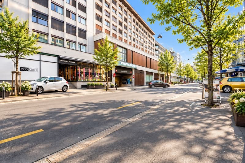 3.5-Zimmer-Attikawohnung in Zug mit zwei Terrassen und Seesicht (11)
