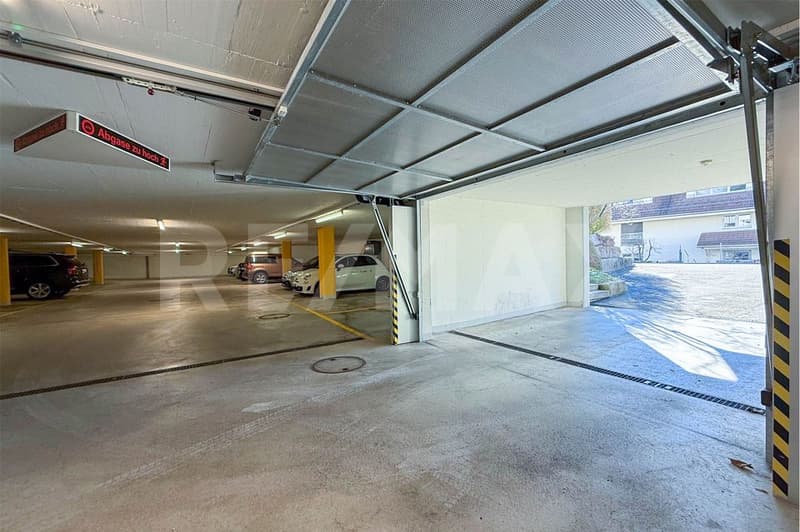 Parkplatz in der Einstellhalle (2)