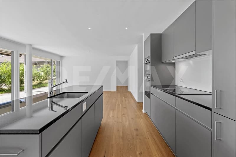 Appartement de jardin 2 ½ pièces, lumineux, moderne et avec grand espace de séjour (9)