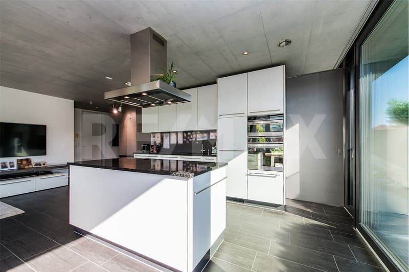BRIGHT AND AIRY 4 ½-ROOM MINERGIE GARDEN APARTMENT (6)