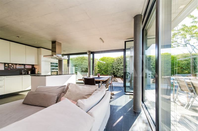 BRIGHT AND AIRY 4 ½-ROOM MINERGIE GARDEN APARTMENT (4)