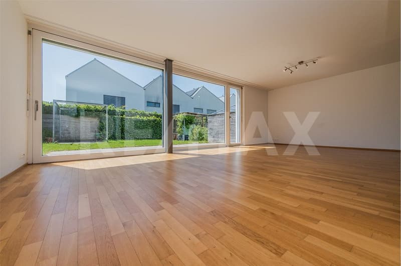 ÜBER 200 m² HELLER WOHLFÜHLRAUM FÜR DIE GANZE FAMILIE (2)