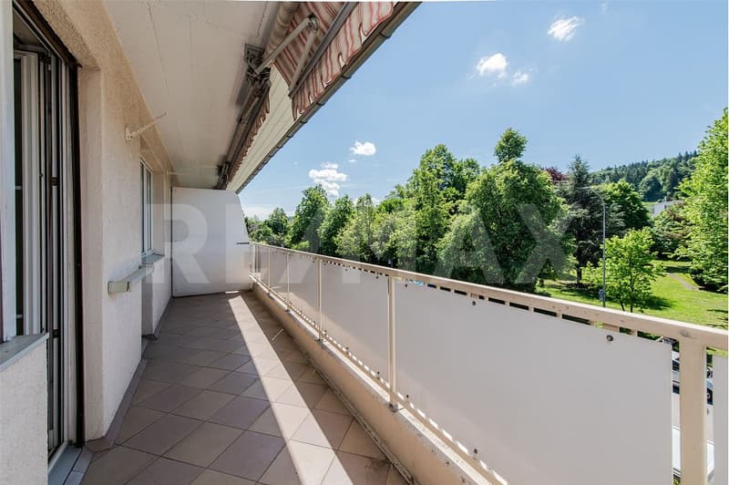 AN RUHIGER LAGE: 3-ZIMMER-WOHNUNG MIT SONNIGEM BALKON (11)