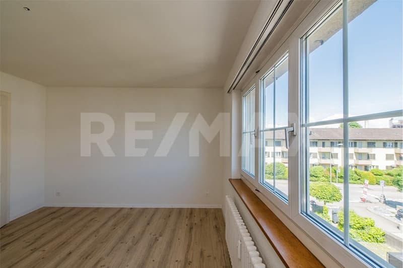 AN RUHIGER LAGE: 3-ZIMMER-WOHNUNG MIT SONNIGEM BALKON (7)