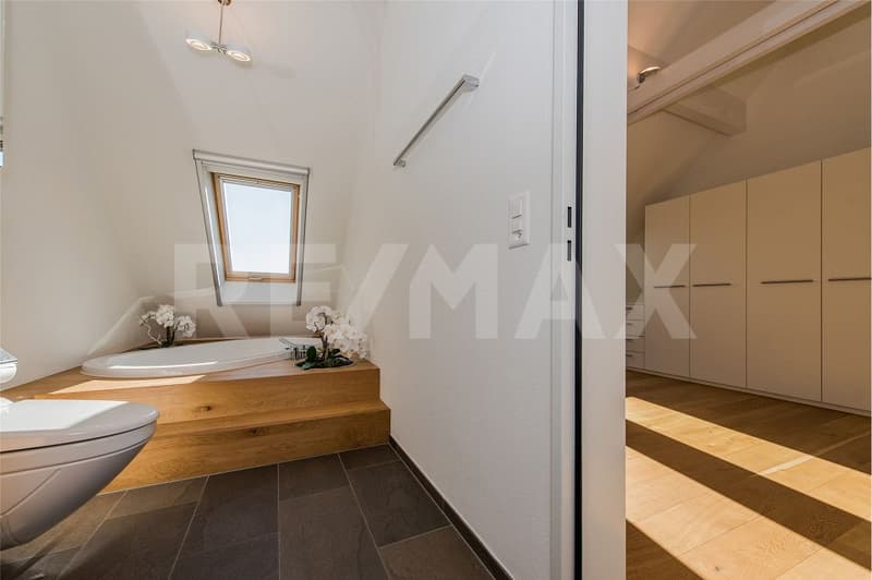HOHER STANDARD IN DER 3 ½-ZIMMER-MINERGIE-MAISONETTEWOHNUNG (7)