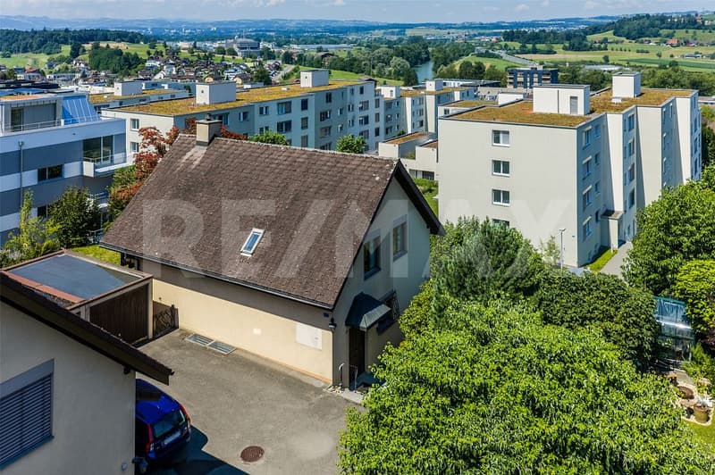 5 ½ ZIMMER HAUS AUF 692 m² SONNIGEM GRUNDSTÜCK (2)