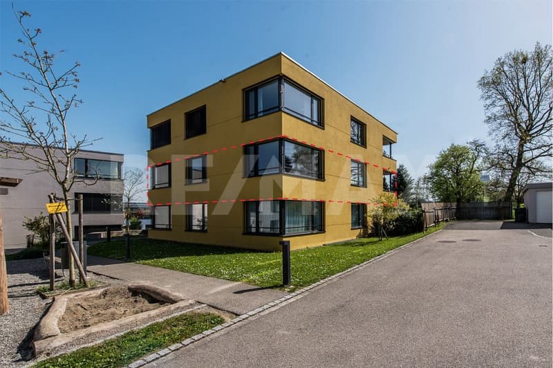 HOCHWERTIGE 4 ½ ZIMMER MINERGIE-WOHNUNG IM ERSTEN OBERGESCHOSS (2)