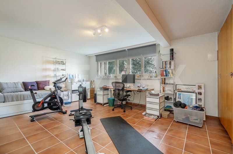 Freistehendes 6½-Zimmer-Einfamilienhaus mit viel Charme und Weitblick zu vermieten (12)
