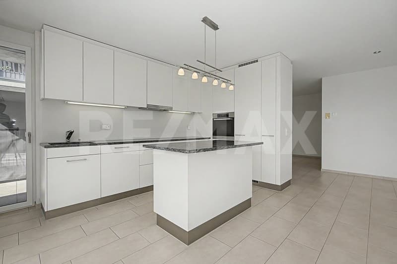 Moderne Terrassenwohnung mit Sicht über Affoltern am Albis (5)