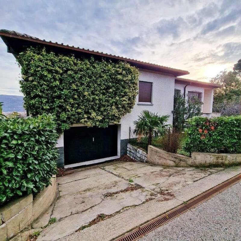 Balerna – Einfamilienhaus mit offenem Blick und großem Potenzial (1)
