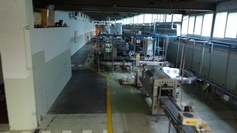 "Vendesi immobile a carattere industriale - artigianale a Chiasso " (3)